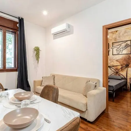 Apartamento Chic Foundry, Nel Cuore Di Trieste